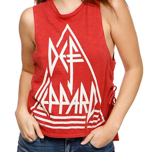 Lucky Brand Def Leppard Distressed Side Laced Up T - Picture 4 of 4